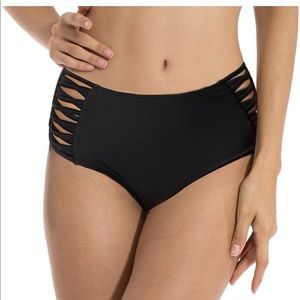 Women’s Strappy High Waisted Swimsuit Bottoms in size L NWT